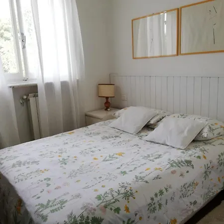 Lawrence Apartment