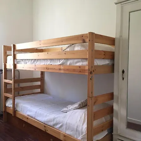 Apartment Lawrence *